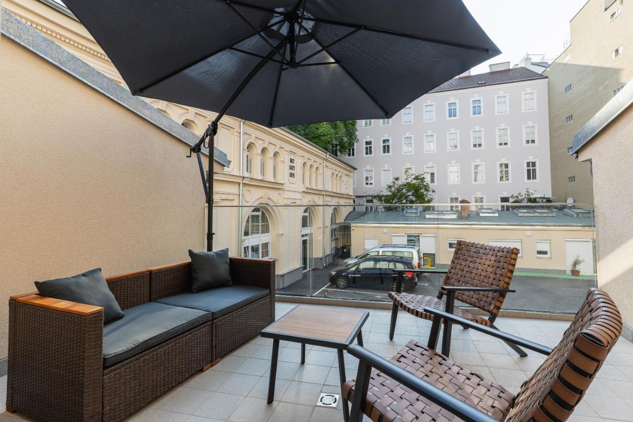 Open Space With Free Parking - Leopoldstadt Viena Exterior foto